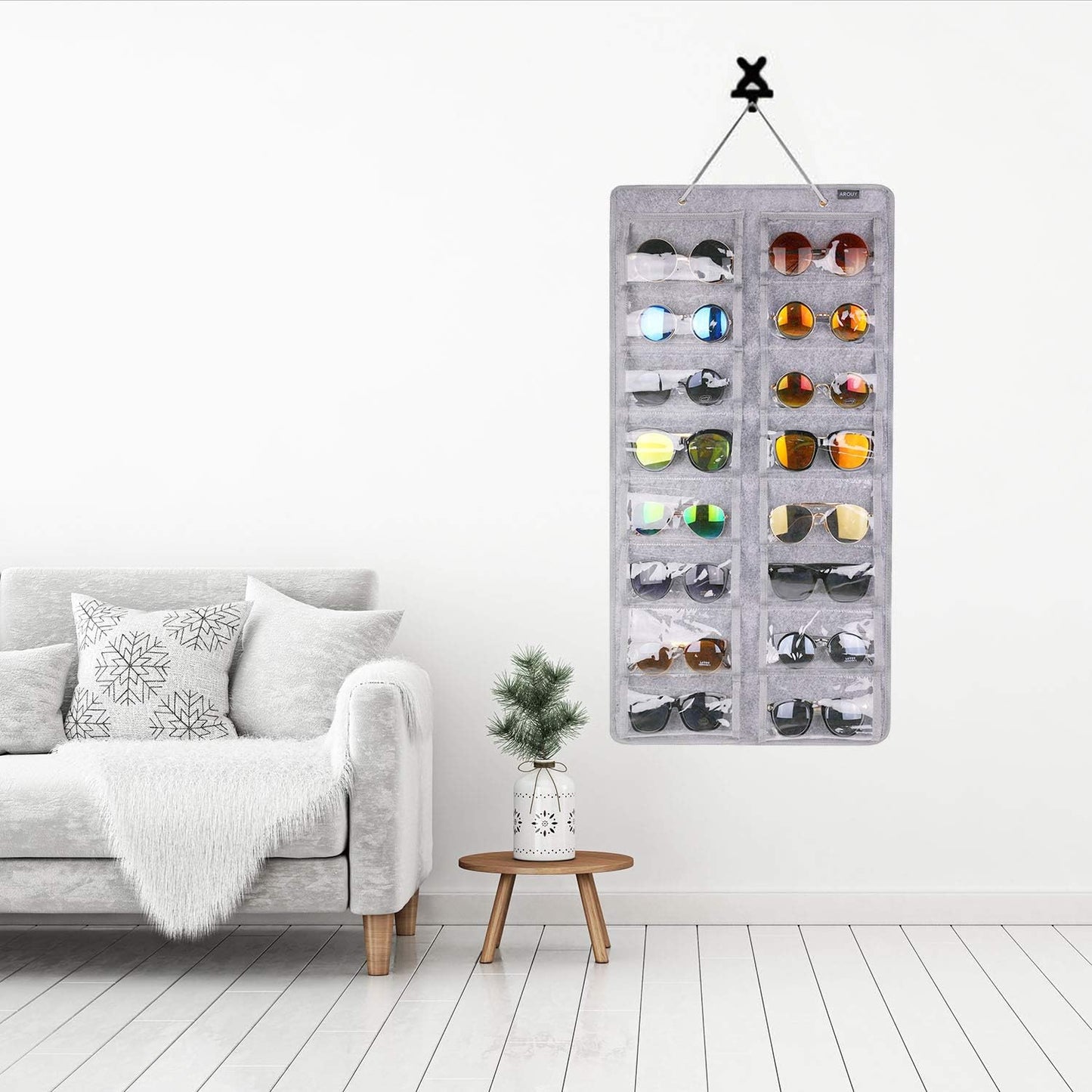 Sunglasses Organizer Storage, Hanging Dust Proof Wall Pocket Glasses Organizer - 16 Felt Slots Sunglass Organizer Holder with Metal Hook and Sturdy Rope (Gray, Dust Proof)